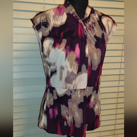 Calvin Klein short sleeve flowered w back zipper Size S - Picture 2 of 5